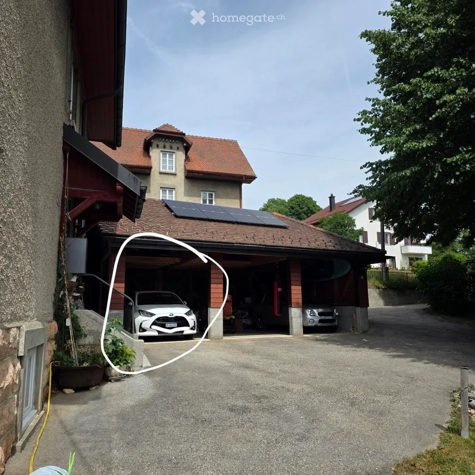 Wohnung zur Miete - 3 Zimmer mit Balkon und überdachter Garage