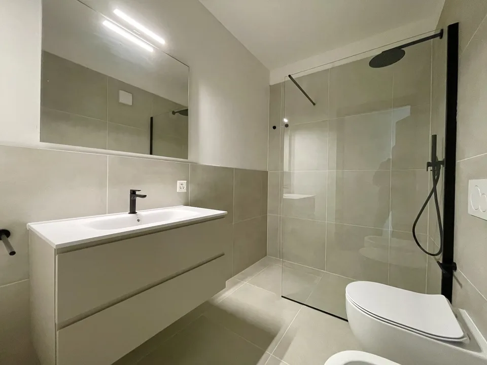 NEUES 3.5-ZIMMER-WOHNUNG