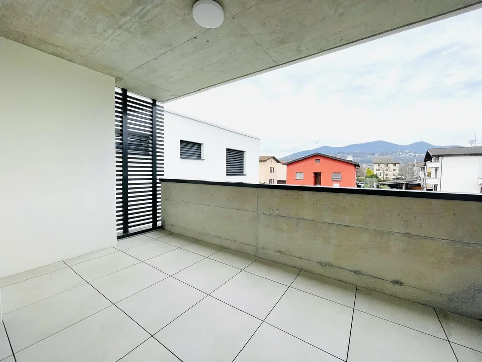 NEUES 3.5-ZIMMER-WOHNUNG