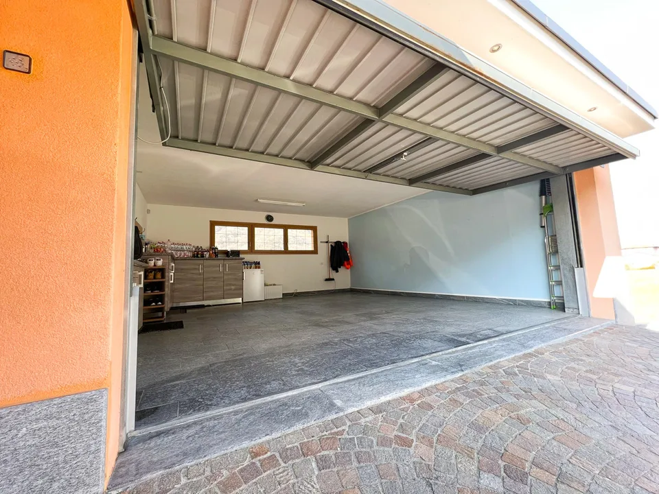 7.5 Zimmer Einfamilienhaus in Claro – Foto 7 von 12