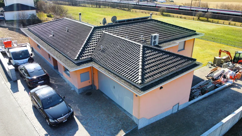 7.5 Zimmer Einfamilienhaus in Claro – Foto 6 von 12