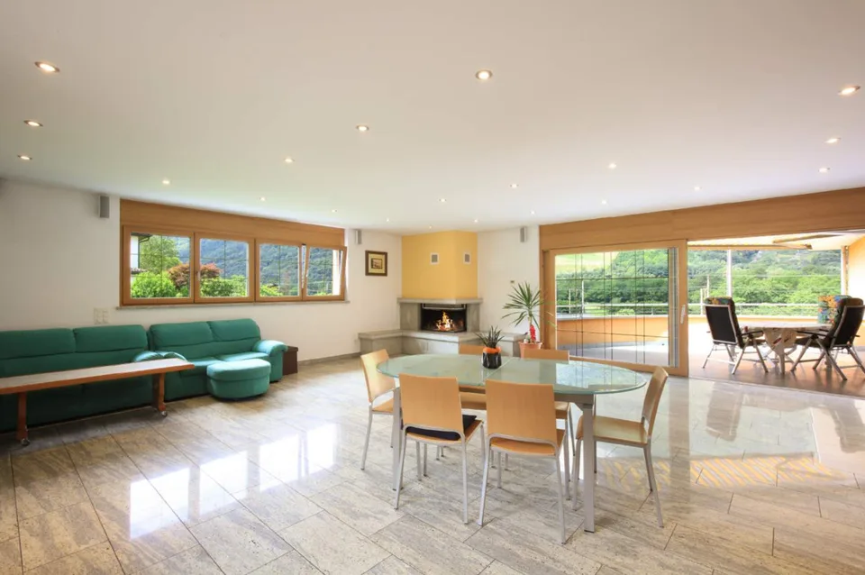 7.5 Zimmer Einfamilienhaus in Claro – Foto 10 von 12
