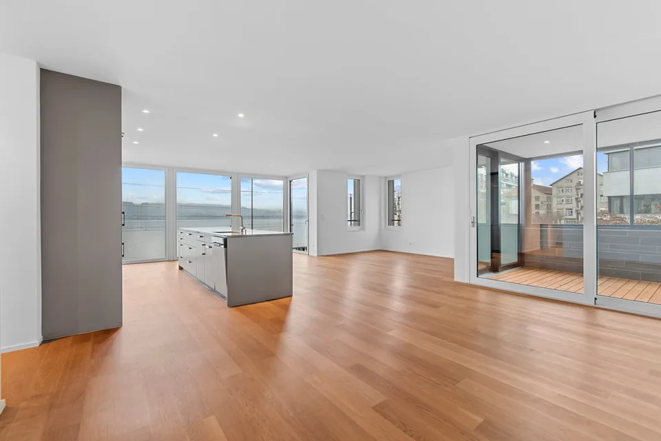 RESERVIERT Das Fenster zum See