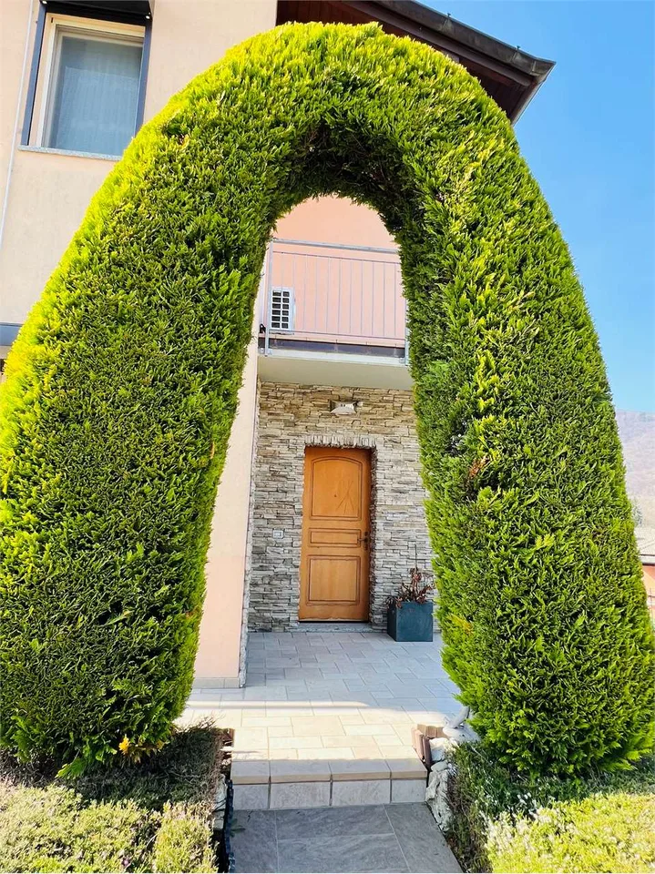Villa zur Verkauf in Marchirolo – Foto 8 von 13