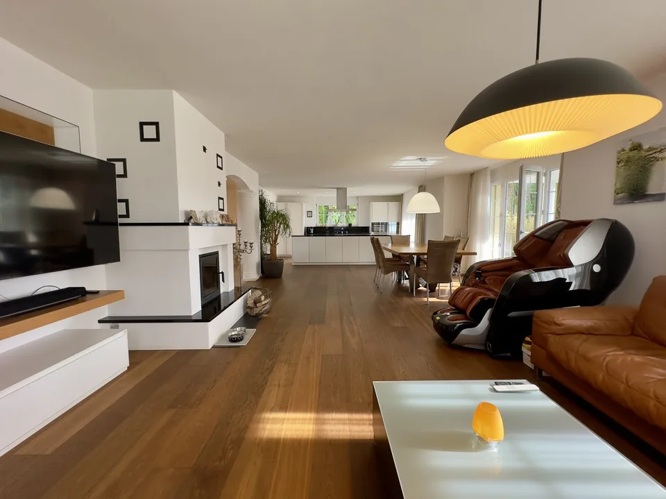 RESERVIERT! Premium-Einfamilienhaus mit viel Platz & Privatsphäre in H