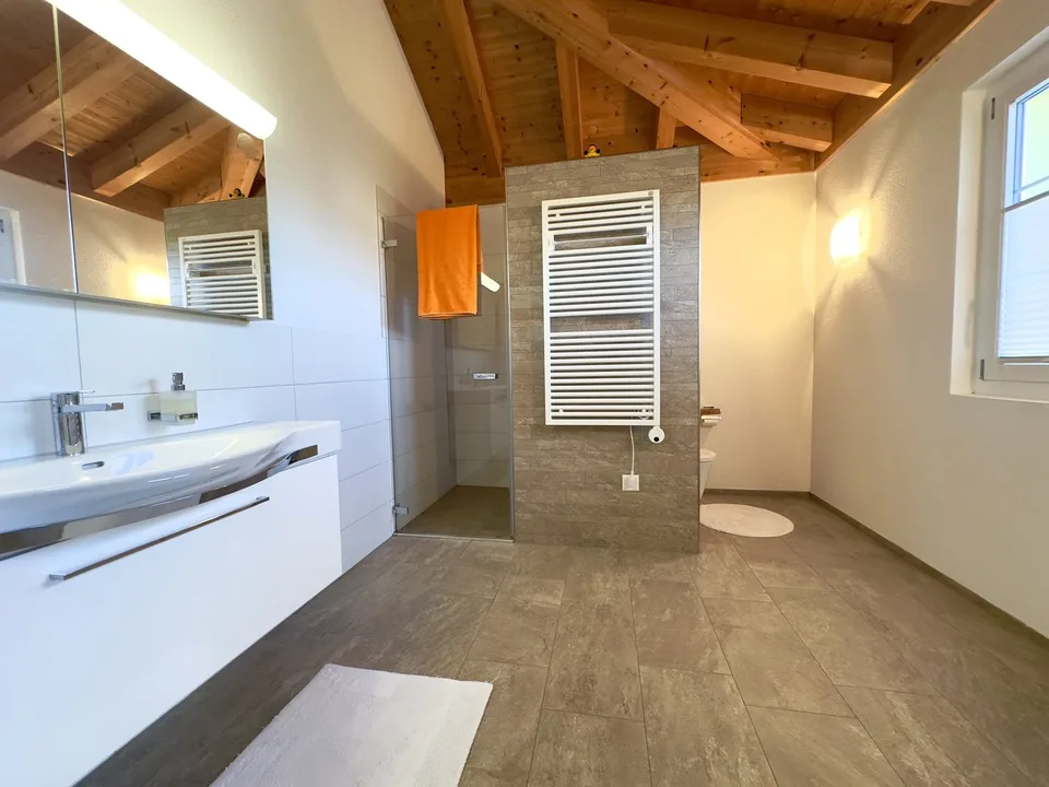RESERVIERT! Premium-Einfamilienhaus mit viel Platz & Privatsphäre in H – Foto 12 von 13