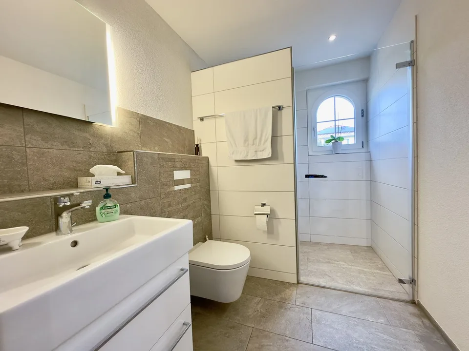 RESERVIERT! Premium-Einfamilienhaus mit viel Platz & Privatsphäre in H – Foto 13 von 13