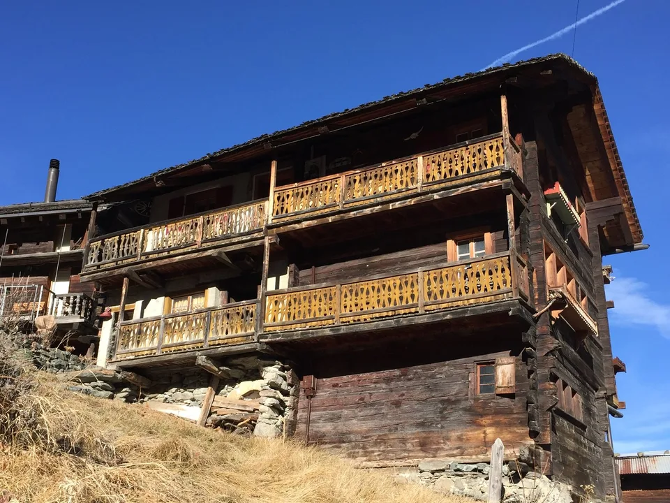 Da ristrutturare, chalet tradizionale di 7 locali - Anniviers