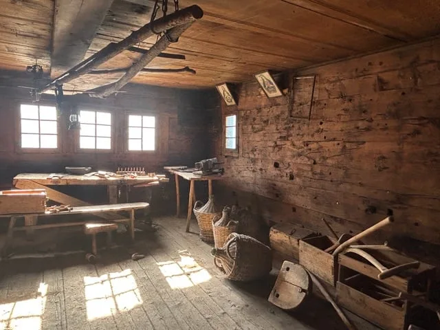 A rénover entièrement, Chalet traditionnel de 7 pièces - Anniviers – photo 14 sur 14