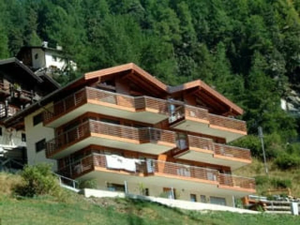 Charmante Perle 2.5 Zimmer Zweitwohnung in Zermatt mit unverbaubarem Matterhornblick – Foto 15 von 16