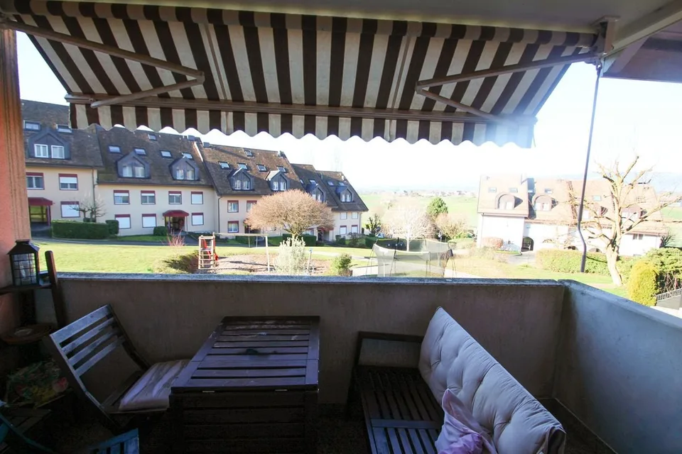 Charmante 3.5-Zimmer-Wohnung mit Balkon - 1. Stock