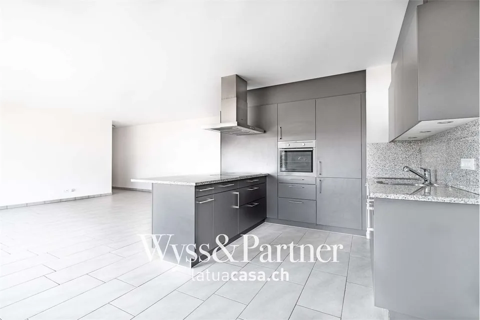 Appartement lumineux et moderne de 4,5 pièces à Rancate