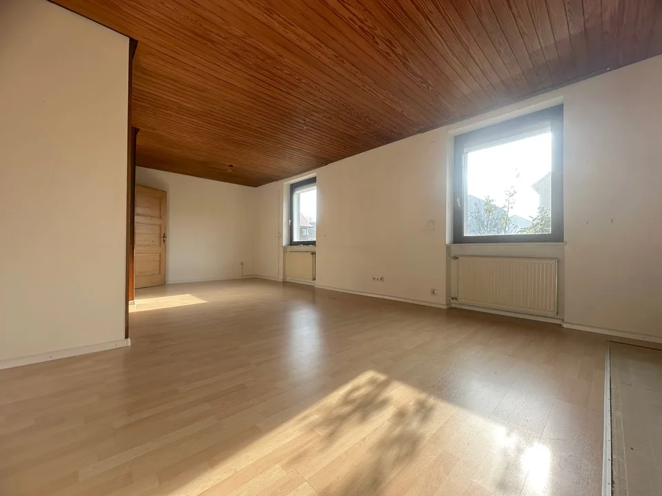 Casa unifamiliare di 5 locali, situata in centro, con giardino paradisiaco e garage a Rheinfelden