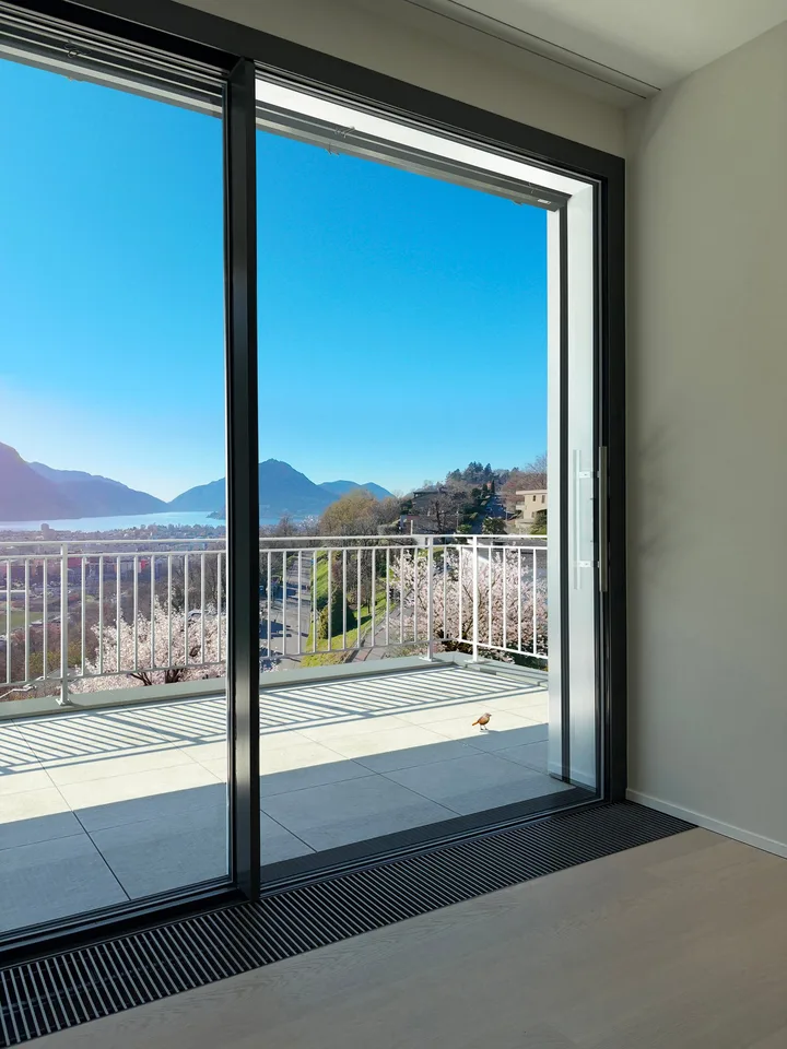 Proprietà di pregio con vista lago – Porza