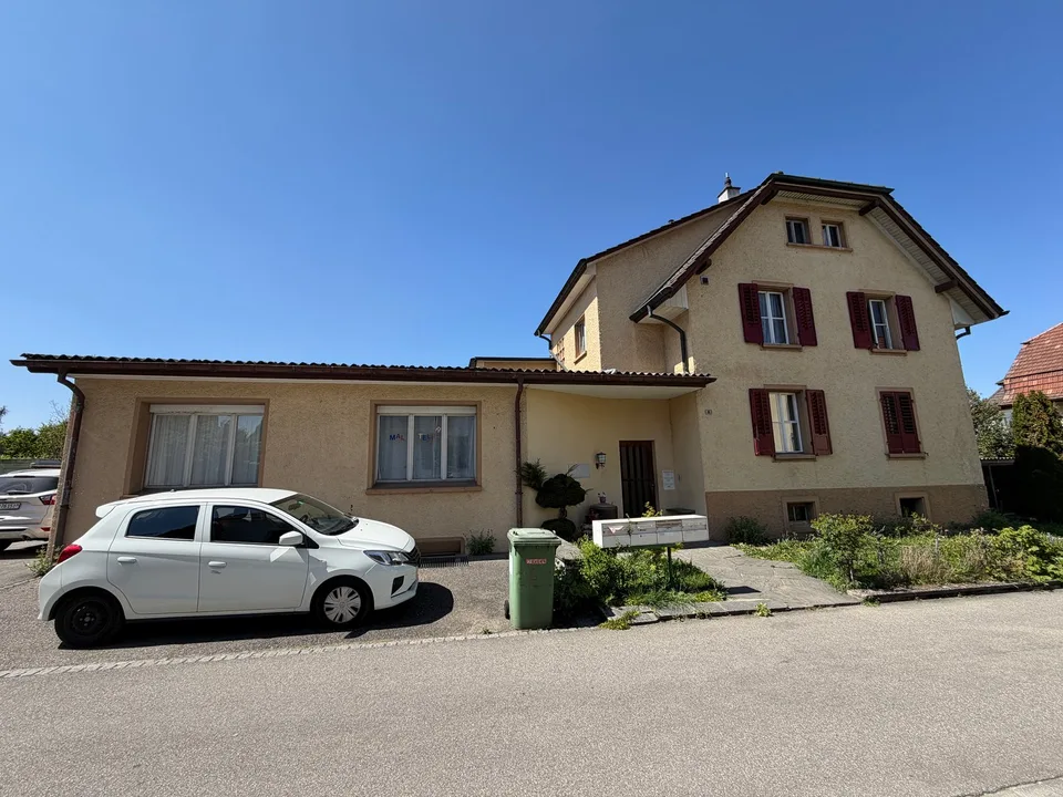 WOHN- UND GESCHÄFTSHAUS AN ZENTRALER LAGE