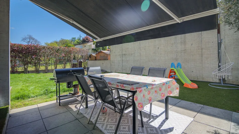 Wunderschönes Haus mit 5,5 Zimmern und Pool in Brione sopra Minusio