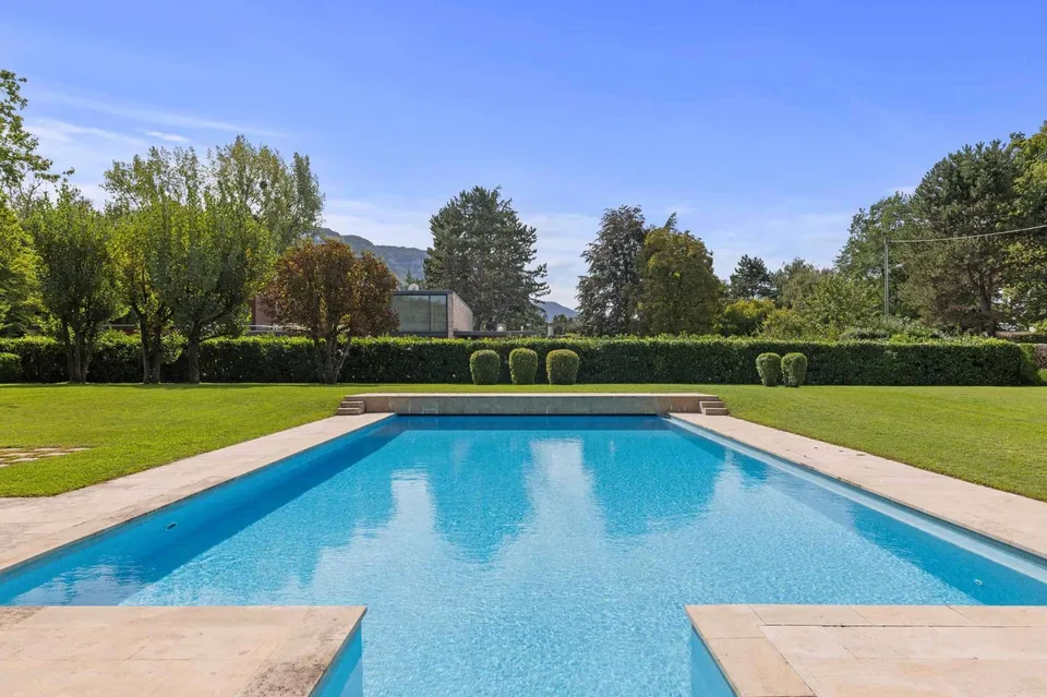Proprietà eccezionale nel prestigioso Hameau de Villette