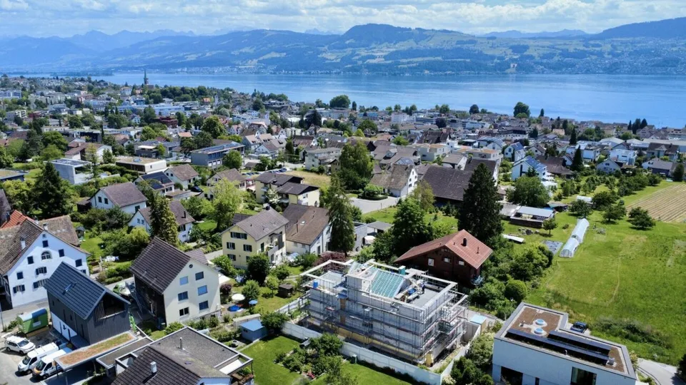 Appartement penthouse de la classe extra - Vue sur le lac incluse à Stäfa