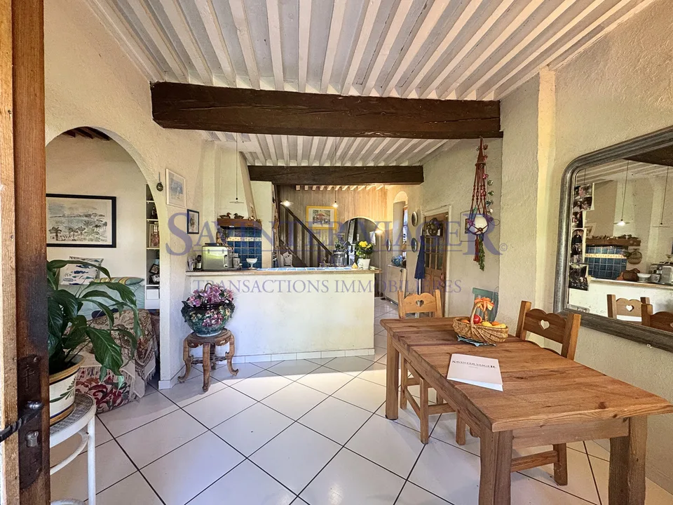 Viager occupé. Menthon-St-Bernard. Un bien rare avec potentiel