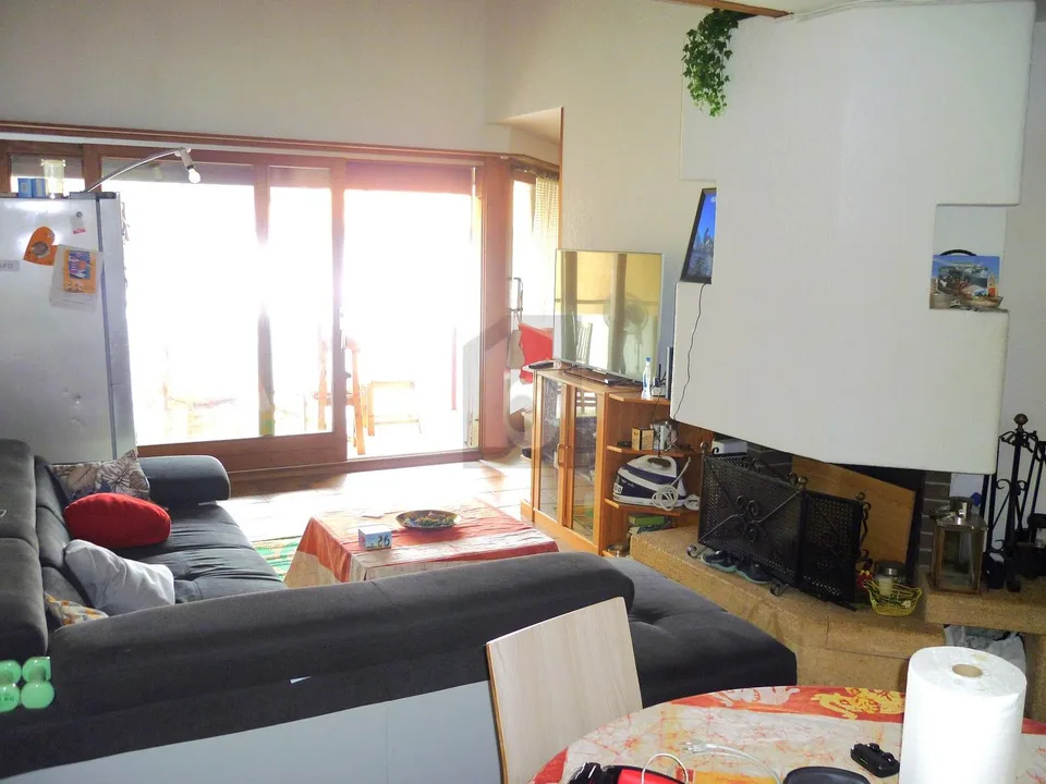 TRIPLEX SPACIEUX, CALME, DISPONIBILITÉ À CONVENIR