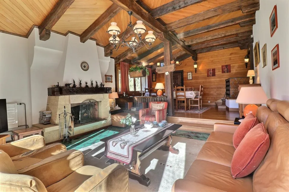 Chalet mit 9 Zimmern, nahe dem Zentrum