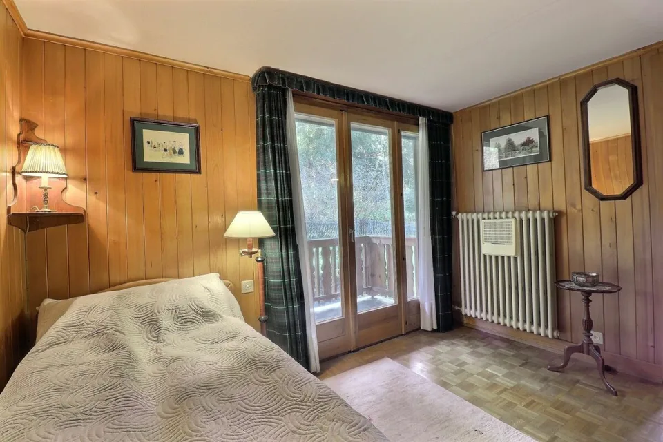 Chalet di 9 locali, vicino al centro – foto 15 di 30