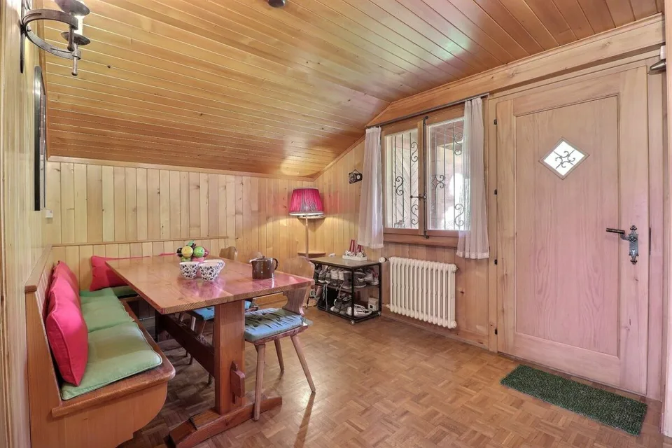Chalet di 9 locali, vicino al centro – foto 25 di 30