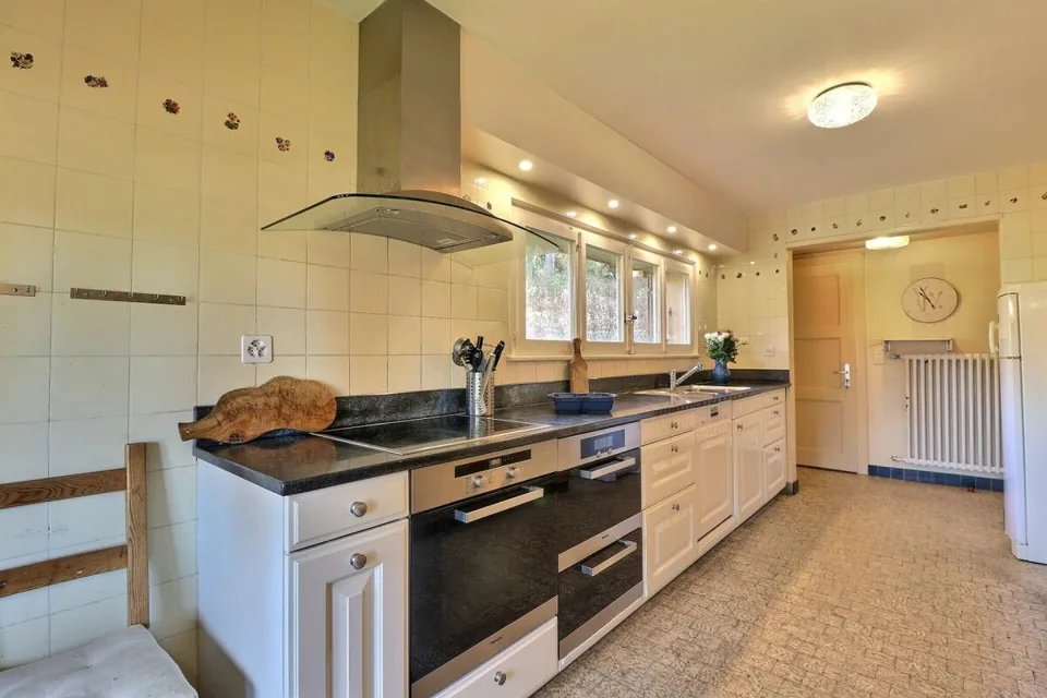 Chalet di 9 locali, vicino al centro – foto 12 di 30