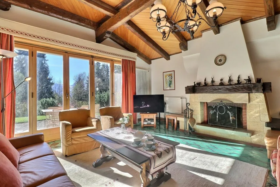 Chalet mit 9 Zimmern, nahe dem Zentrum