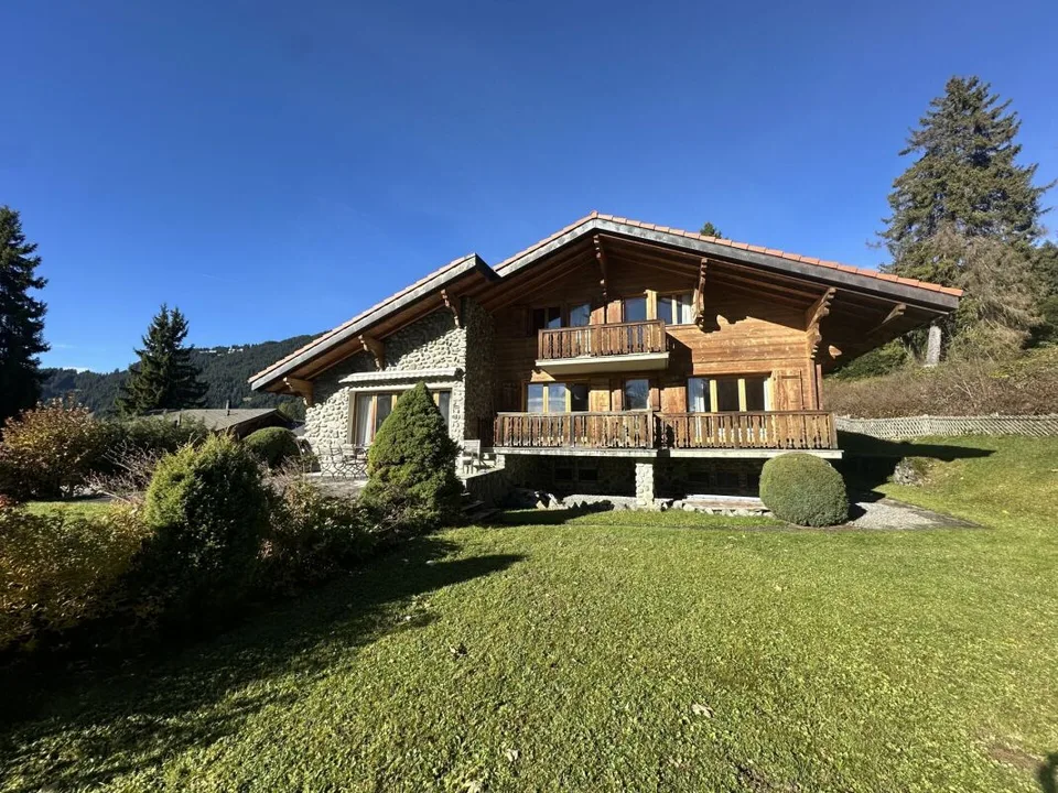 Chalet di 9 locali, vicino al centro – foto 24 di 30