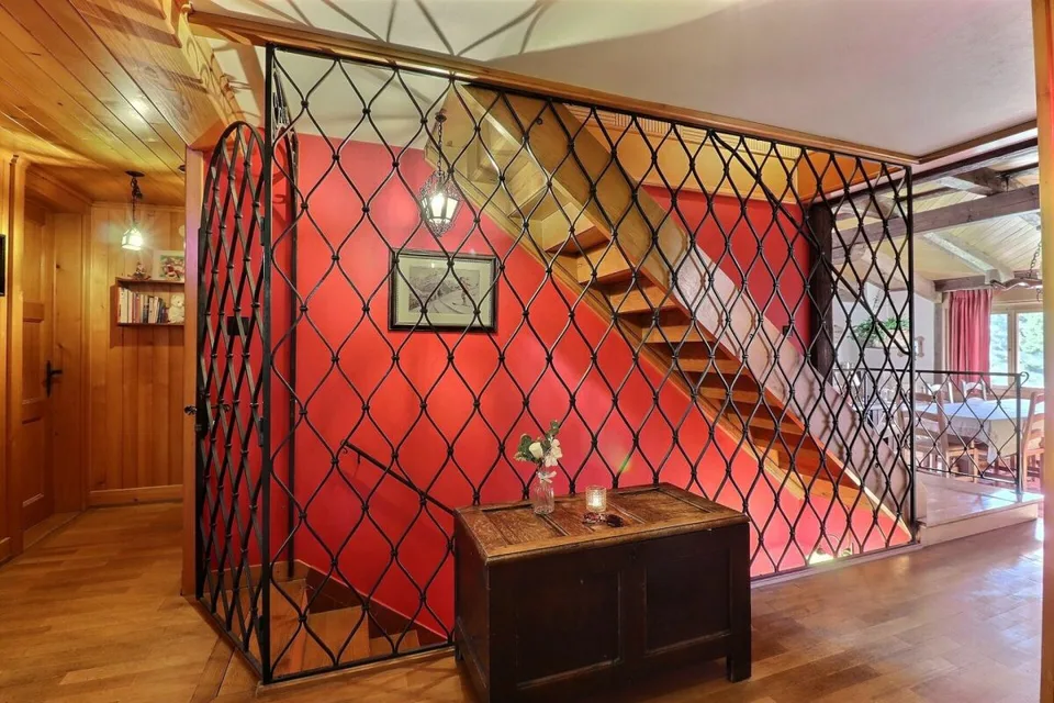Chalet di 9 locali, vicino al centro – foto 11 di 30