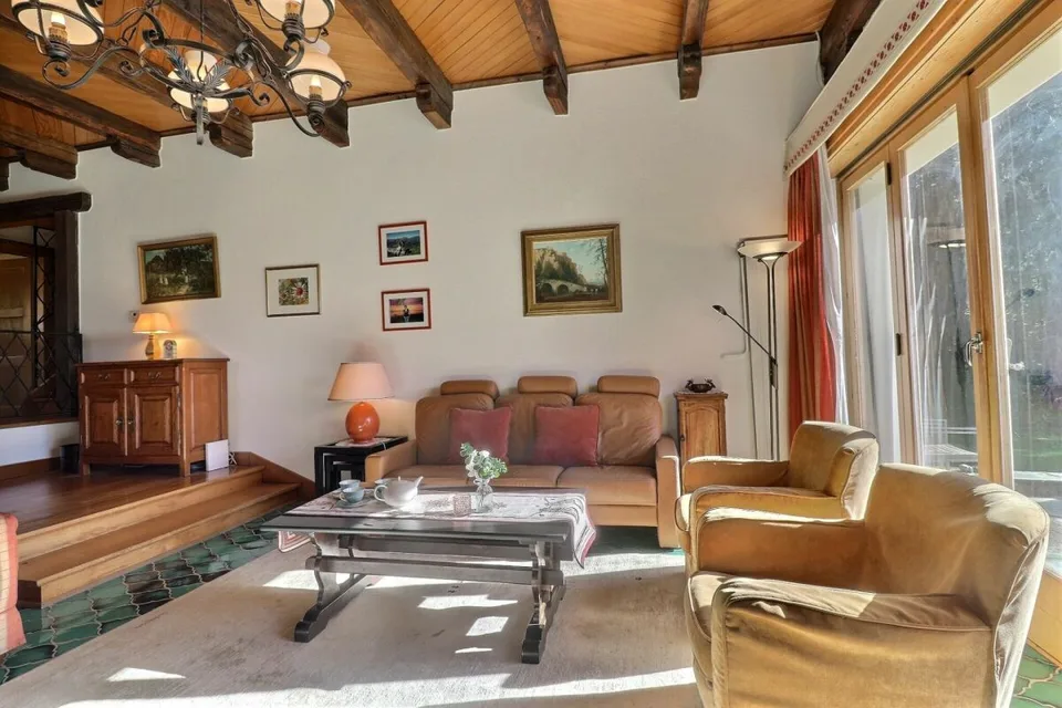 Chalet di 9 locali, vicino al centro – foto 6 di 30