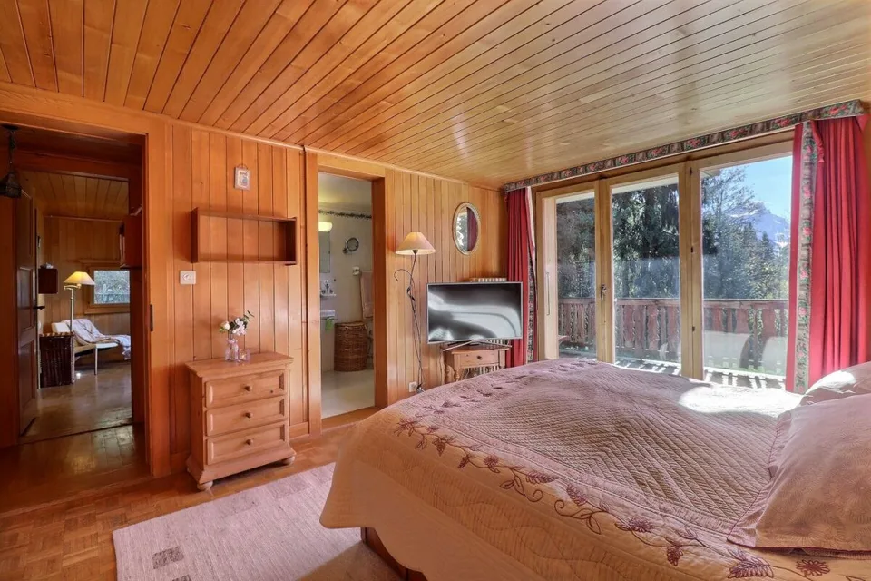 Chalet di 9 locali, vicino al centro – foto 20 di 30