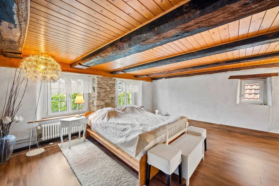 Ein Stück Geschichte mit viel Potenzial - Wohnen & Wirken in Lupsingen – Foto 8 von 10