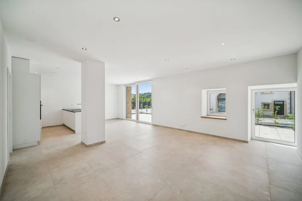 Charme des Alten und Modernität | Schönes 4,5-Zimmer-Apartment in Penthal