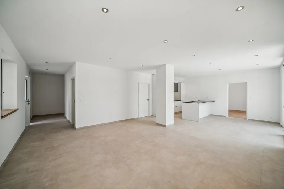 Charme des Alten und Modernität | Schönes 4,5-Zimmer-Apartment in Penthal