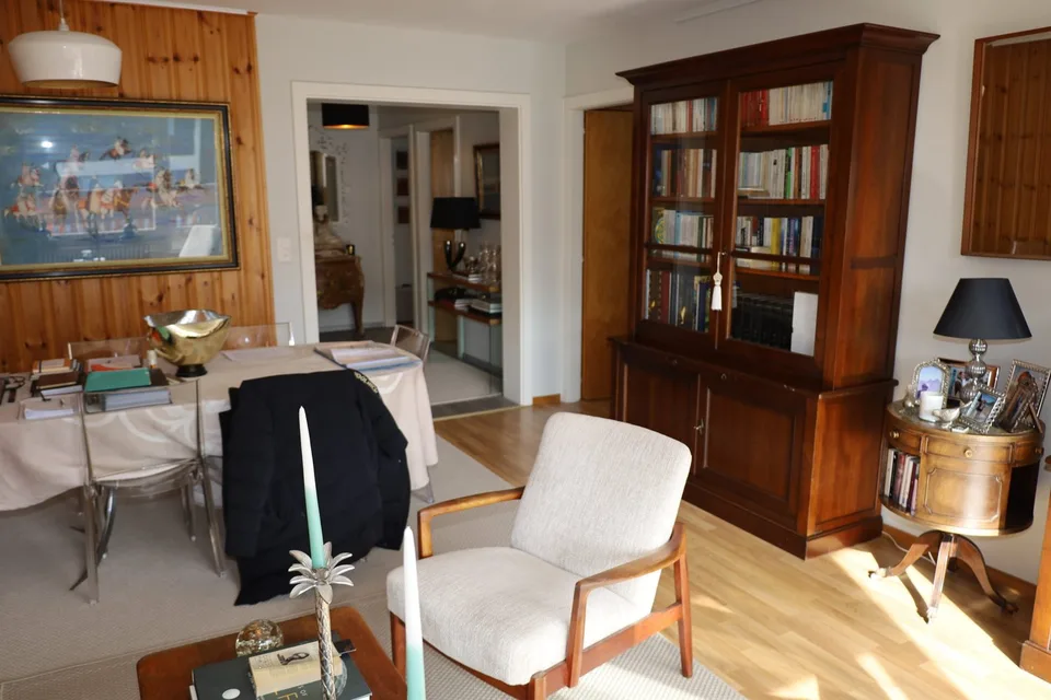 Prächtige 4,5-Zimmer-Wohnung mit Balkon in Crans