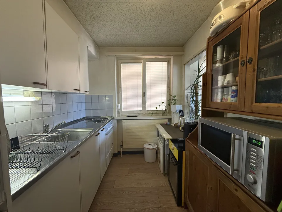 Charmantes Studio mit großer Terrasse und freier Sicht – Foto 7 von 13