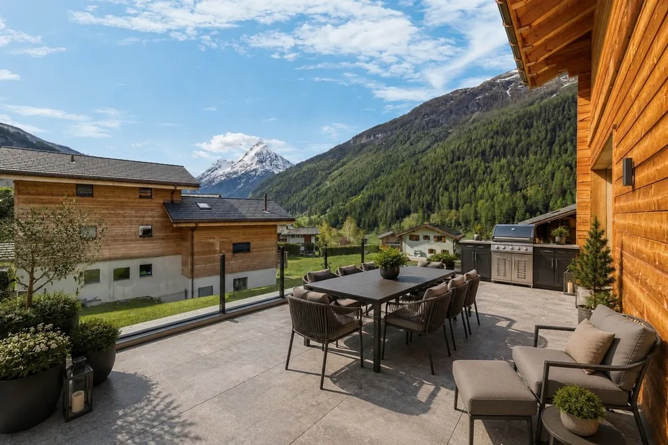 Elegantes Chalet im Bau mit maßgeschneiderten Ausführungen in Evolène