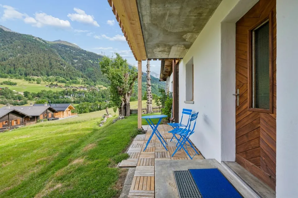 Vivere e affittare: Chalet affascinante di 4,5 locali con appartamento annesso di 2,5 locali – foto 12 di 14
