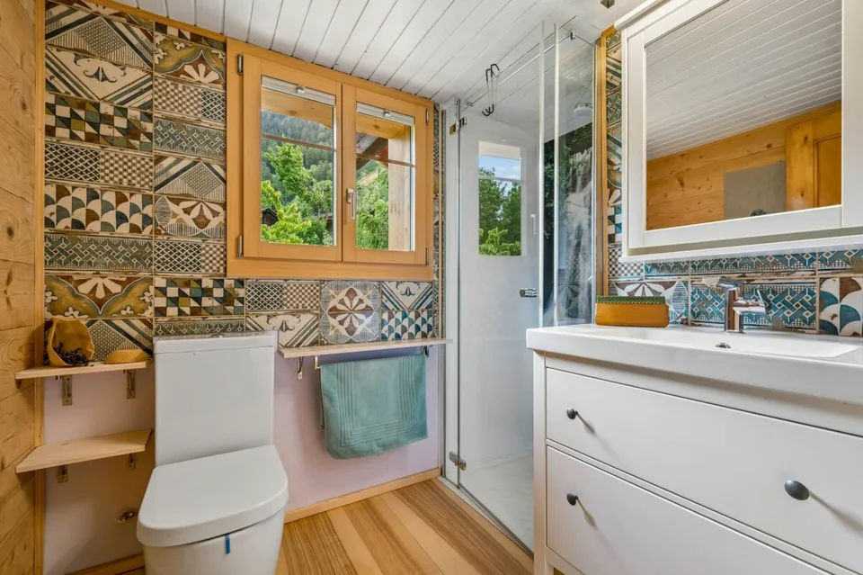 Vivere e affittare: Chalet affascinante di 4,5 locali con appartamento annesso di 2,5 locali – foto 10 di 14