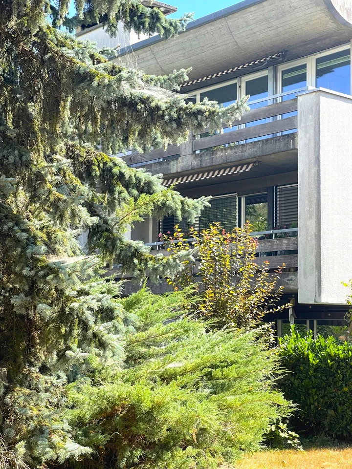 Schöner Grundriss & grosser gedeckter Balkon