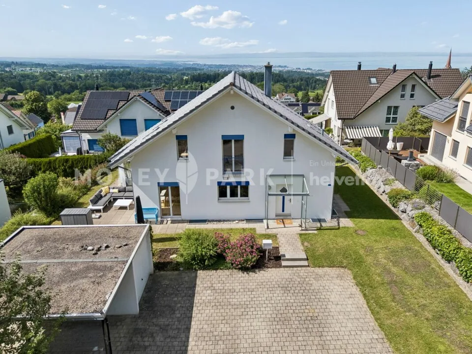 Modernes 6.5-Zimmer-Einfamilienhaus an bevorzugter Lage
