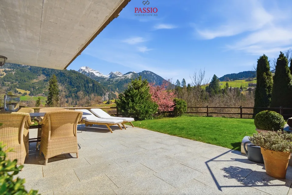 Chalet exclusif de 8,5 pièces avec potentiel d'annexe et jardin de rêve