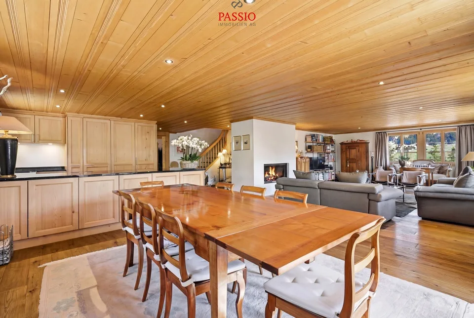 Chalet esclusivo di 8,5 locali con potenziale di dependance e giardino da sogno – foto 6 di 13
