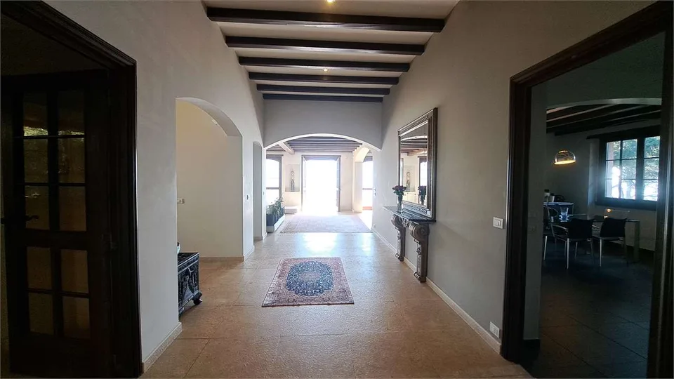 Villa con piscina a Massagno - Villa with Swimming Pool in Massagno – foto 13 di 13