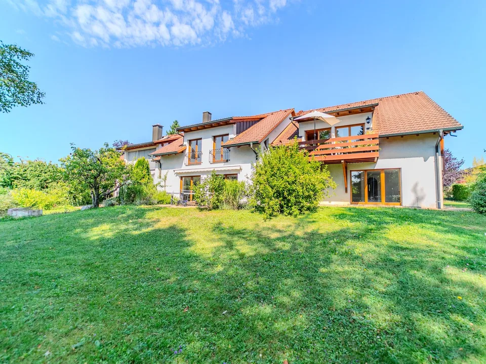 Multi-Generation Residence at the Swiss Border – photo 7 of 13