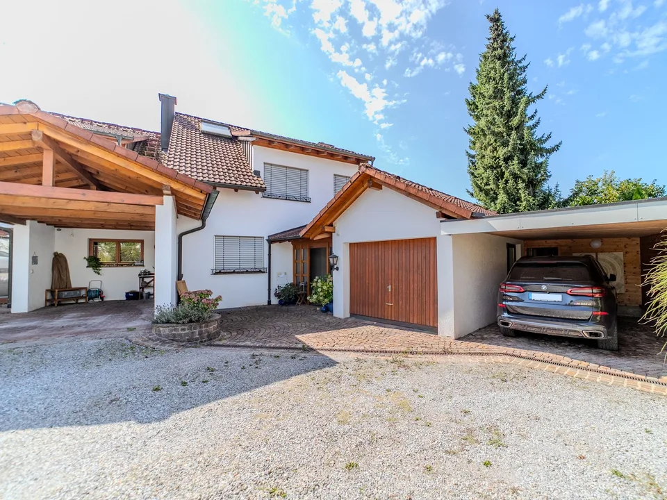 Multi-Generation Residence at the Swiss Border – photo 6 of 13