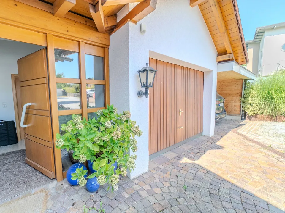 Multi-Generation Residence at the Swiss Border – photo 11 of 13