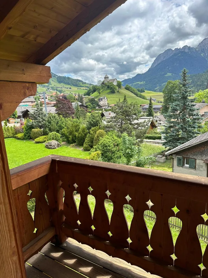 Charming Alpine Chalet with Garden and Separate Unit